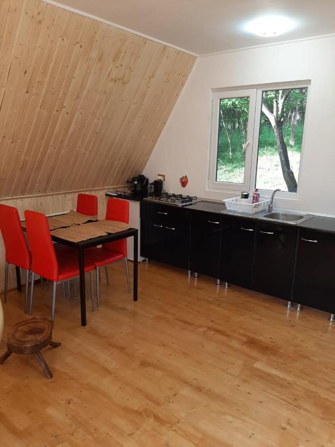 Cabana din livada Pucioasa Exterior foto