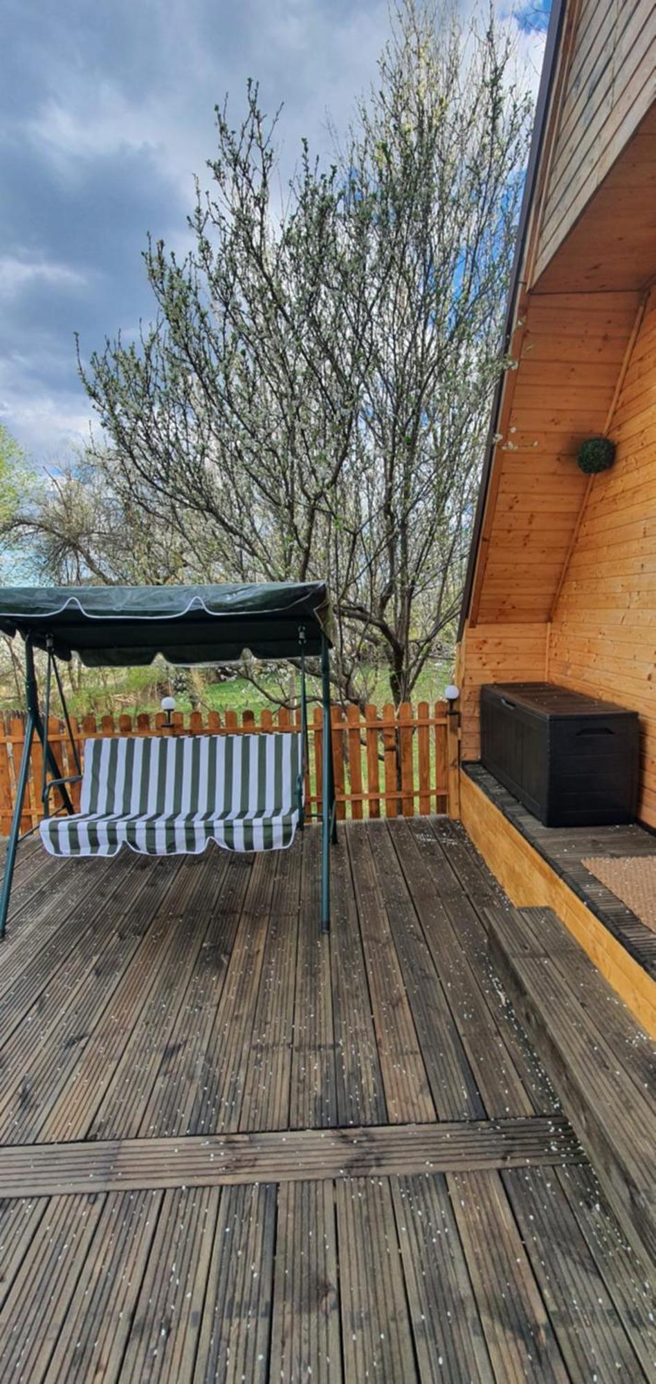 Cabana din livada Pucioasa Exterior foto